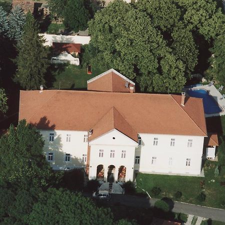 Misefa Kastely Bed & Breakfast Екстериор снимка
