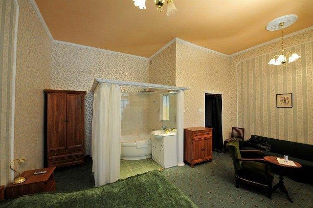 Misefa Kastely Bed & Breakfast Екстериор снимка
