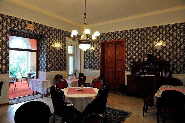 Misefa Kastely Bed & Breakfast Екстериор снимка